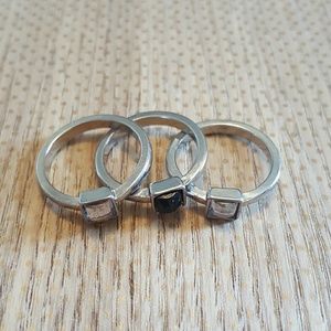 Set of three rings